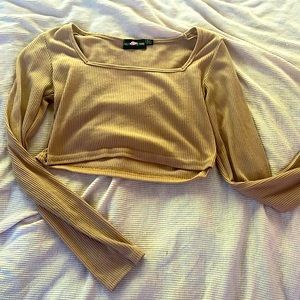 Cropped long sleeve tan top